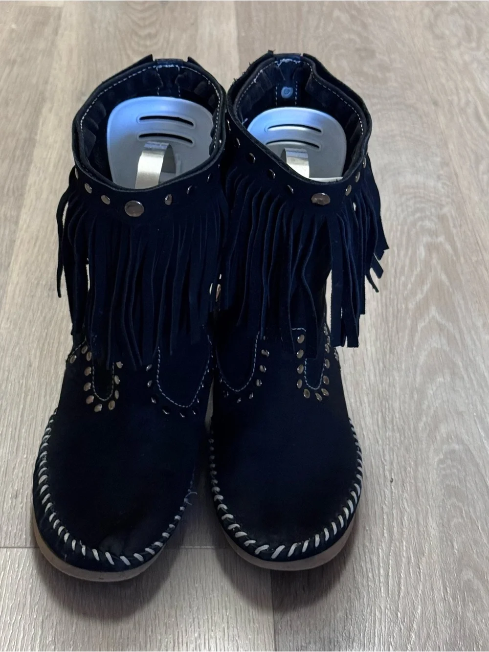 Rose Gonzales Black Studded Boots Moccasin Style Size 7 Removable Fringe Tassel